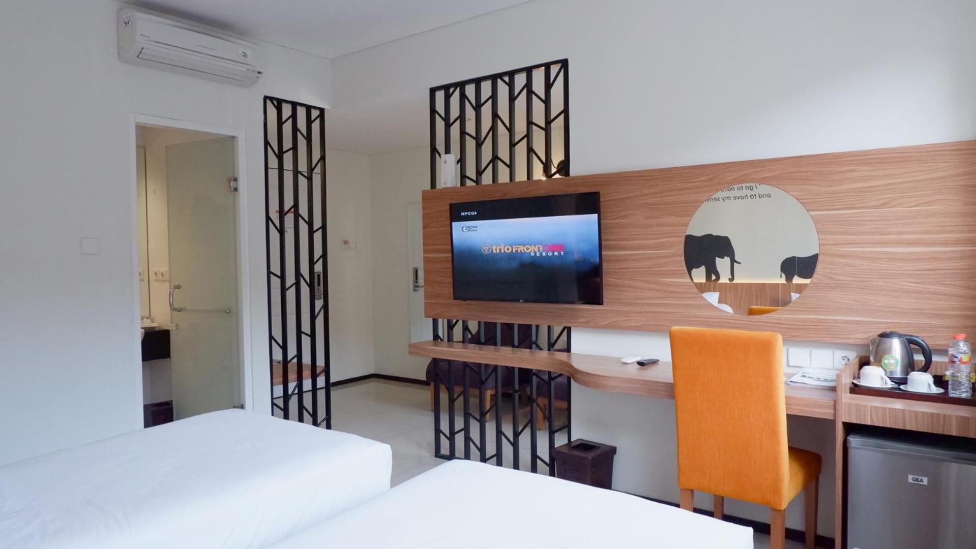 Front One Resort Magelang Exteriör bild